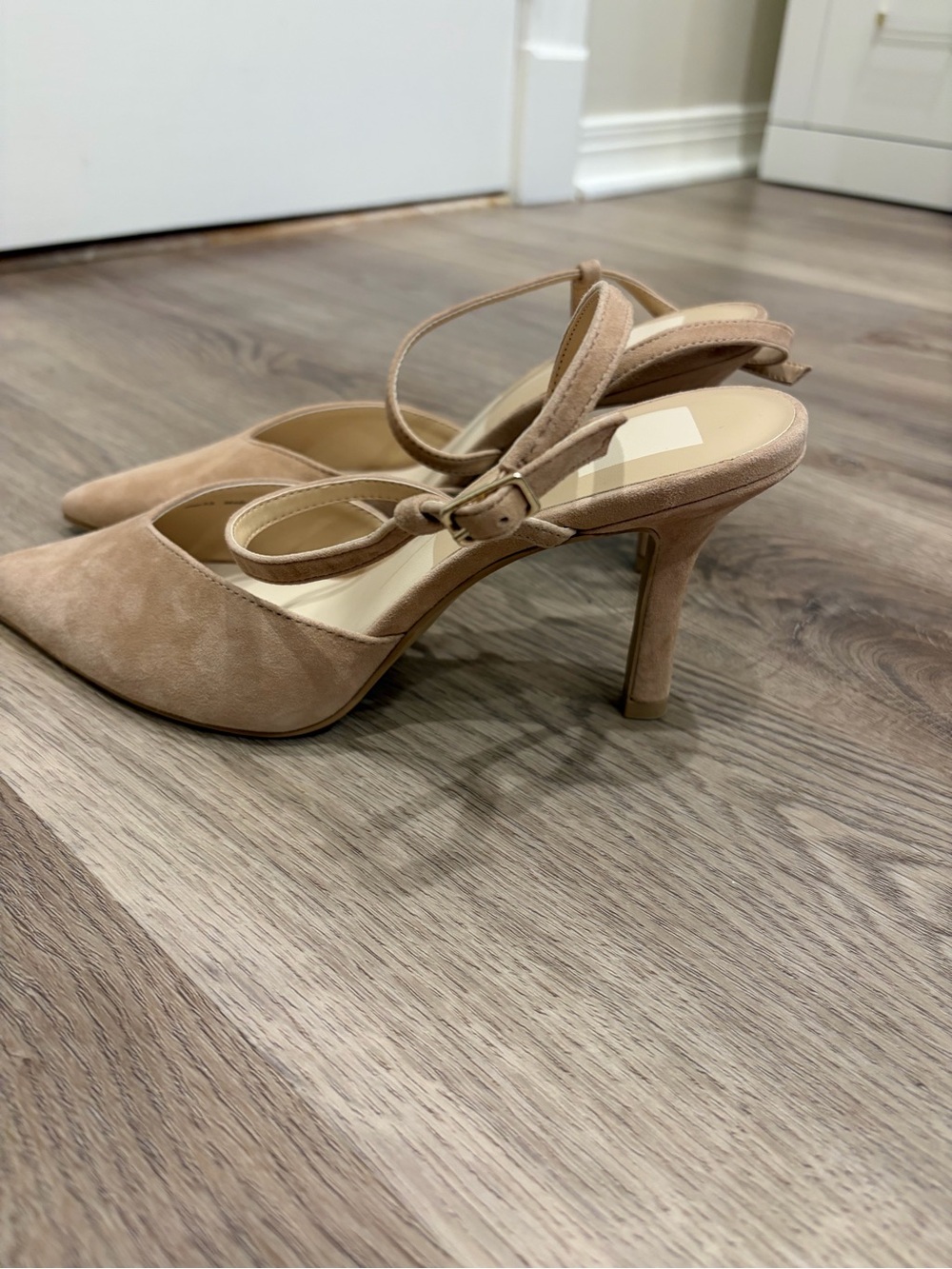 NWOT Dolce Vita Kamra Heels Camel Suede - Picture 12 of 16